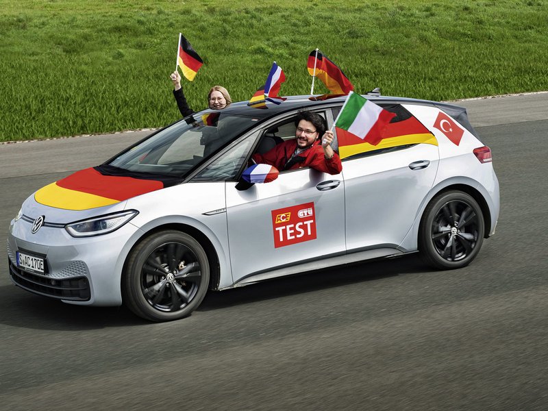 EM-Autodeko.jpg Bild EM-Autodeko.jpg